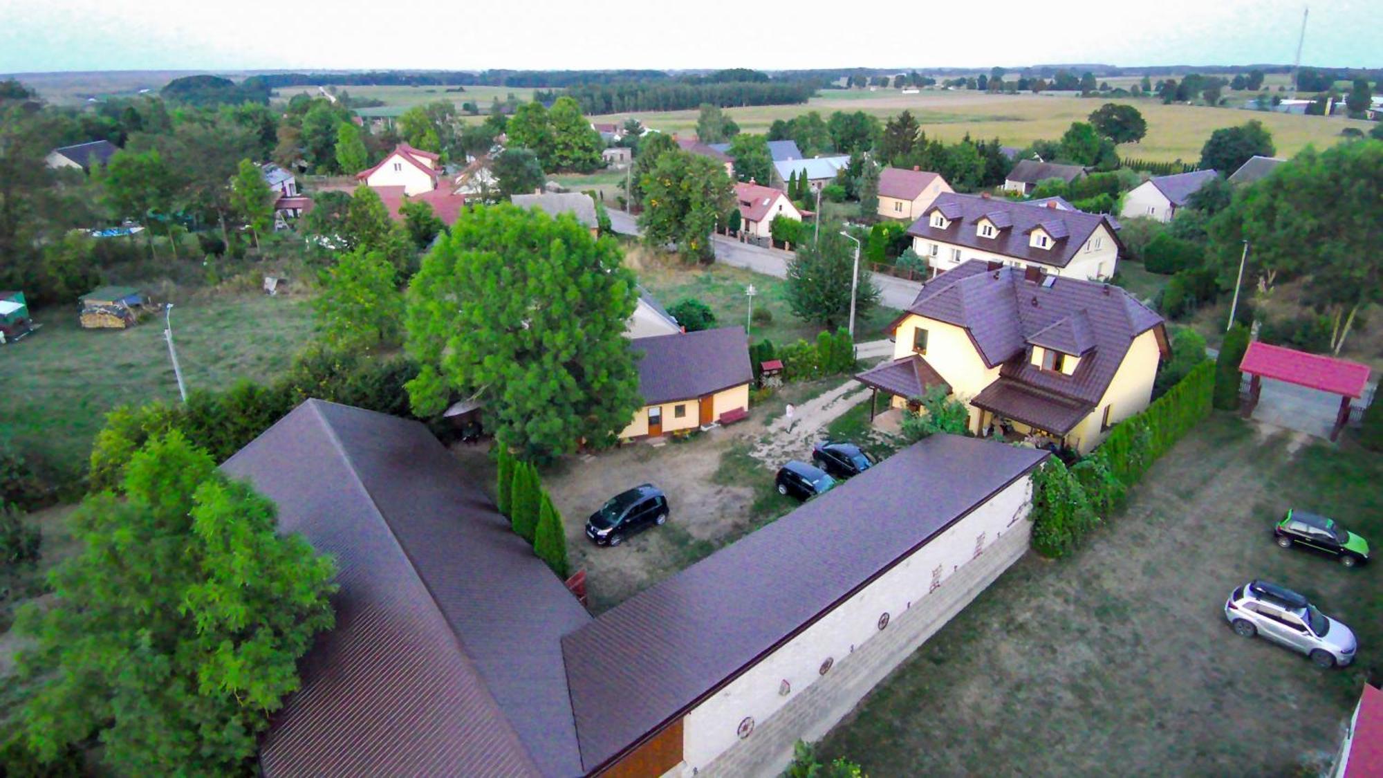 Dolistowka Apartamenty, Pole Namiotowe, Balia Z Jacuzzi, Ogrod Warzywny Dla Gosci, Plac Zabaw Dla Dzieci ゴニョンツ エクステリア 写真