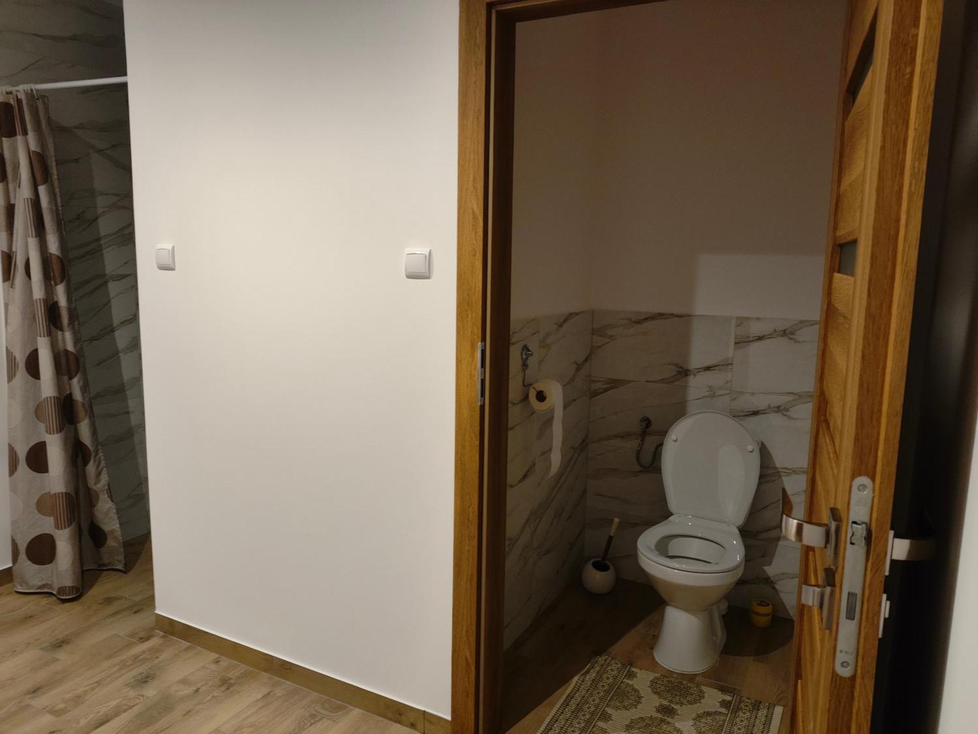 Dolistowka Apartamenty, Pole Namiotowe, Balia Z Jacuzzi, Ogrod Warzywny Dla Gosci, Plac Zabaw Dla Dzieci ゴニョンツ エクステリア 写真